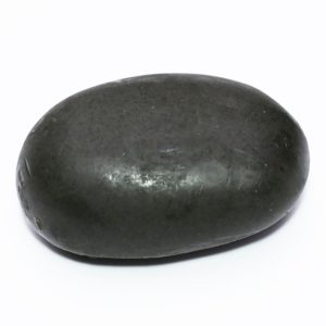 Galet de savon exfoliant au blé noir