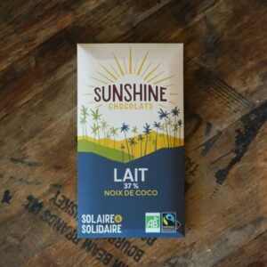 Chocolat au lait et noix de coco.